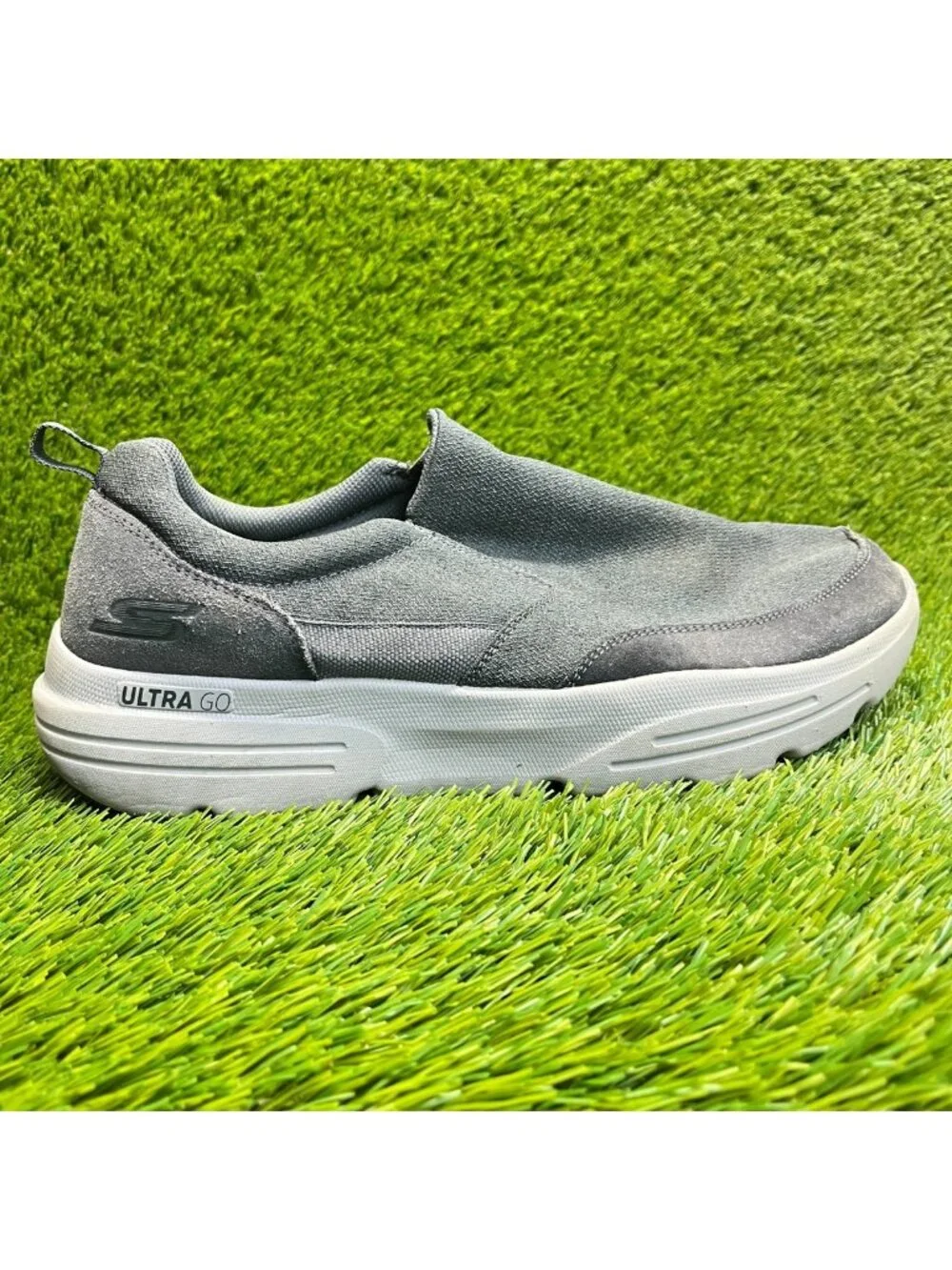 Skechers Gowalk Duro Mens Size 11.5 Gray Casual Walking Slip On‎ Shoes Sneakers